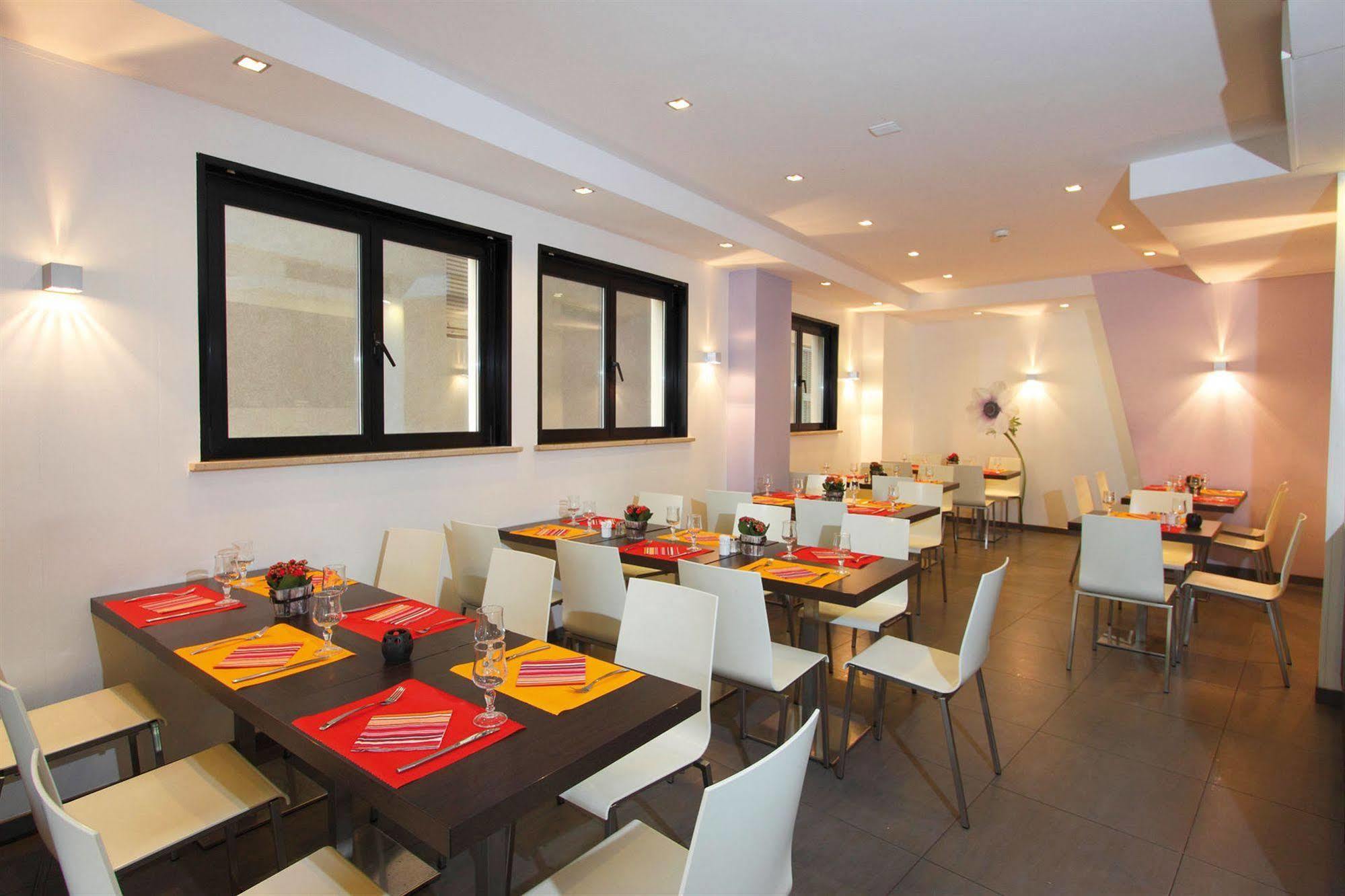 Alfred Hotels Monaco - Ex Forum - Hotel Renove Beausoleil Εστιατόριο φωτογραφία
